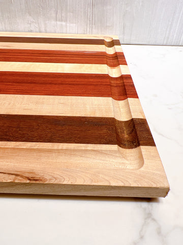 Large Cutting Board Cherry / Paduk / Walnut